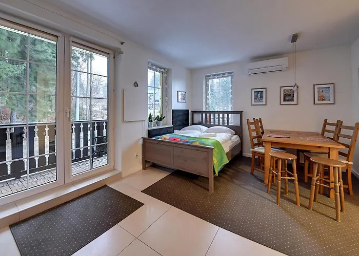 דירה Rentplanet - Osiedle Huty שצ'קלארסקה פוראובה